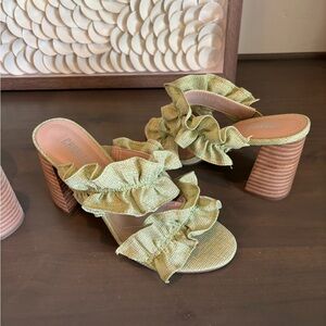 Elegant Green Ruffled Sandals with Block Heel
